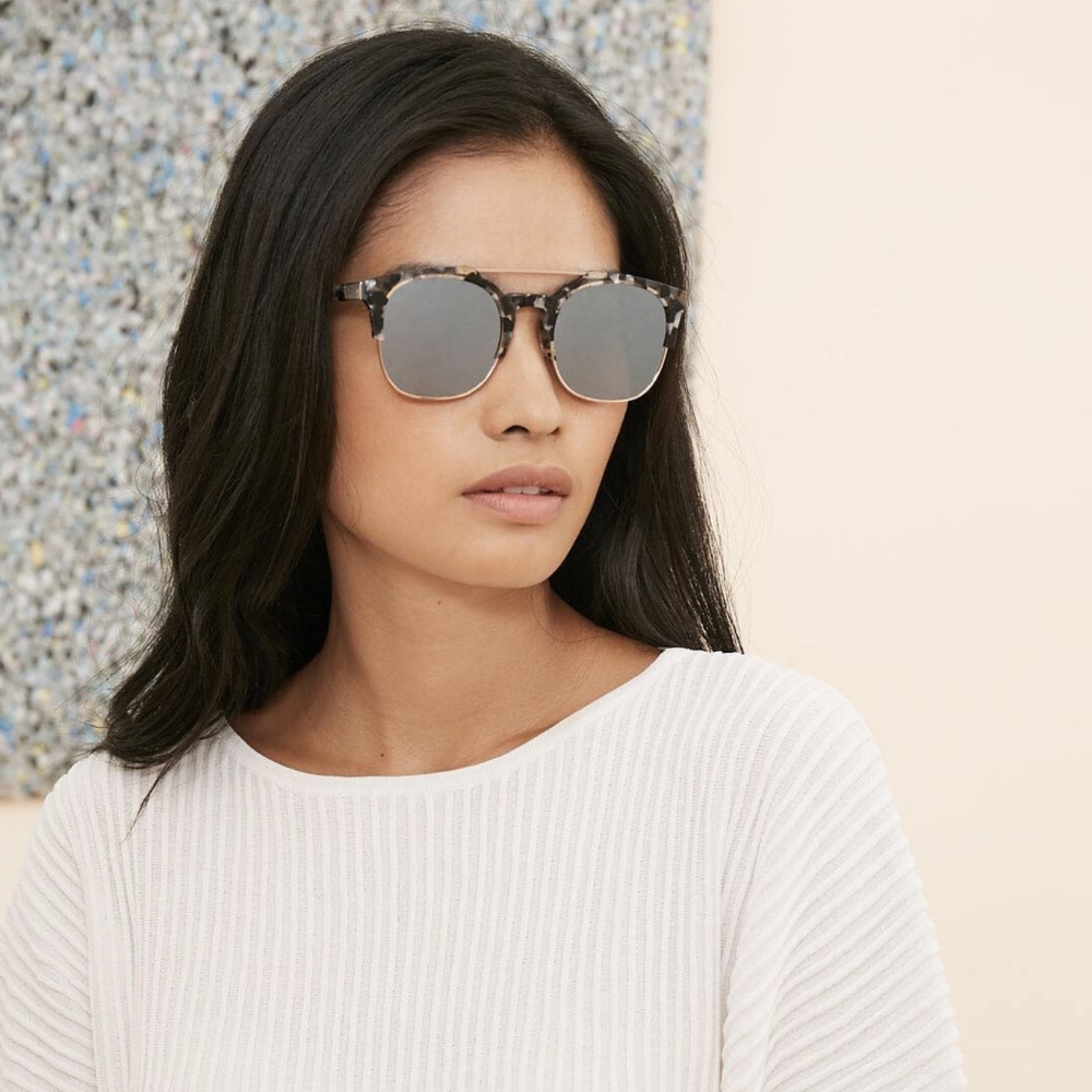 Covry Atik Cloud Tortoiseshell Sunglasses with Mirror-style Lenses - Picture 10 of 11